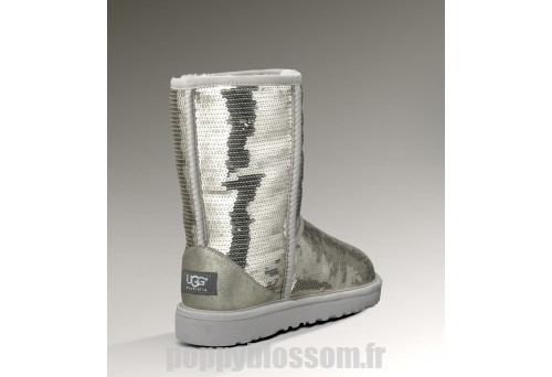 Différents styles Ugg-147 court Sparkles Argent Classique Bottes